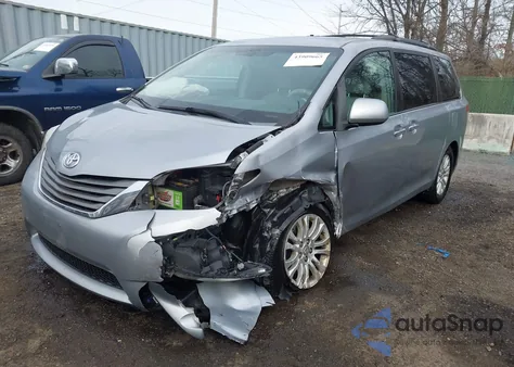2012 Toyota Sienna Xle V6 8 Passenger from USA, damaged, VIN 5TDYK3DC0CS194601